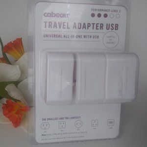 Cabeau Travel Adapter USB 150 countries